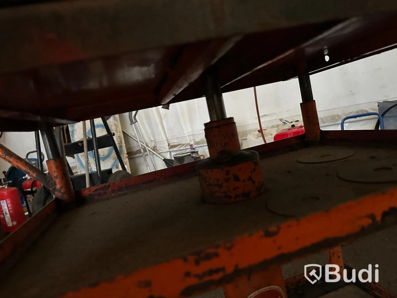 Vagn BT Med hydraulisk lyft