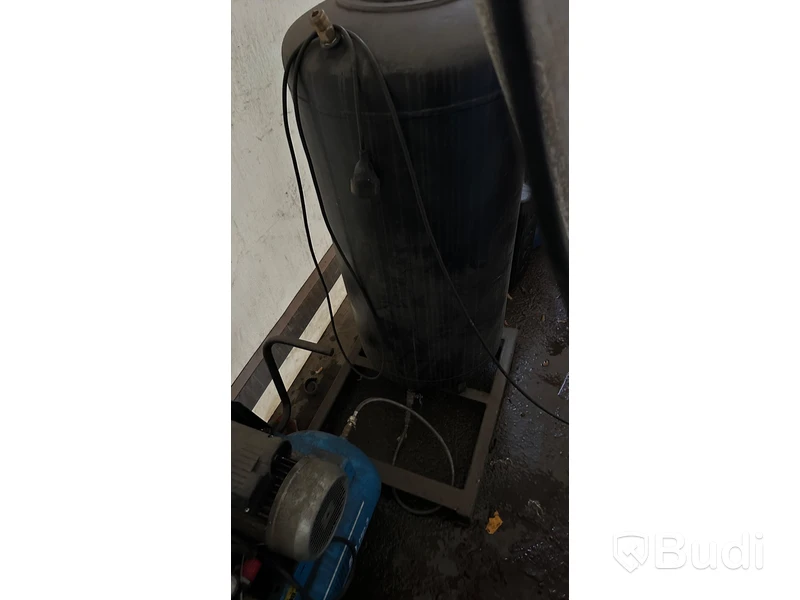 Kompressor ABC modell B3800B-50 CM 3 JULA   2003 med extra tank