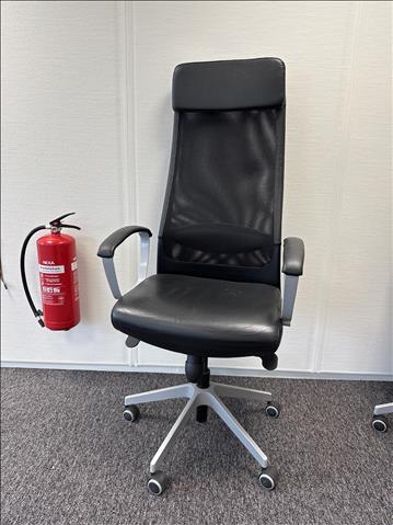 Kontorsstol IKEA Markus med armstöd