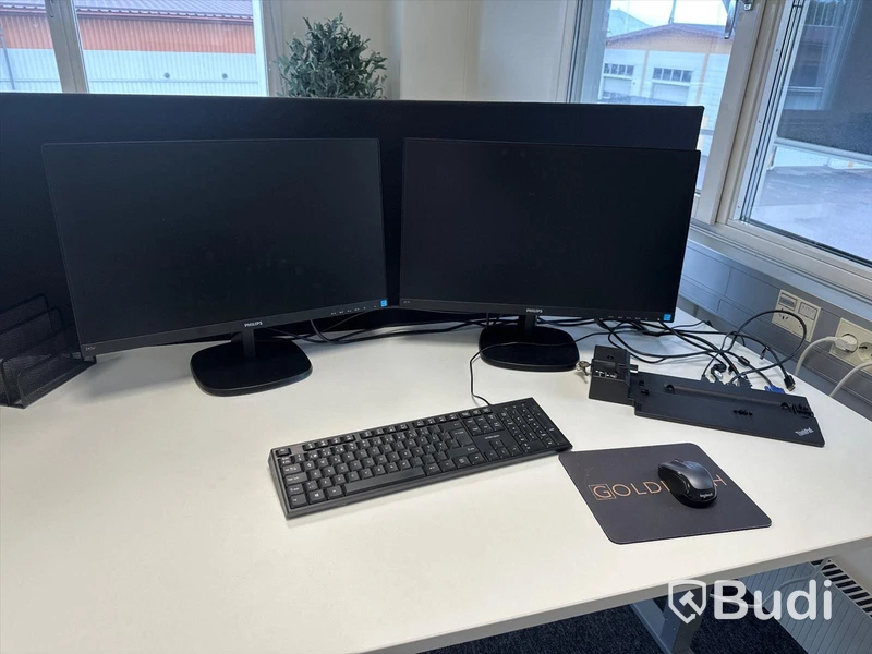 2st philips datorskärmar samt Lenovo dockningsstation