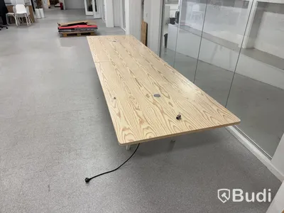 Konferensbord