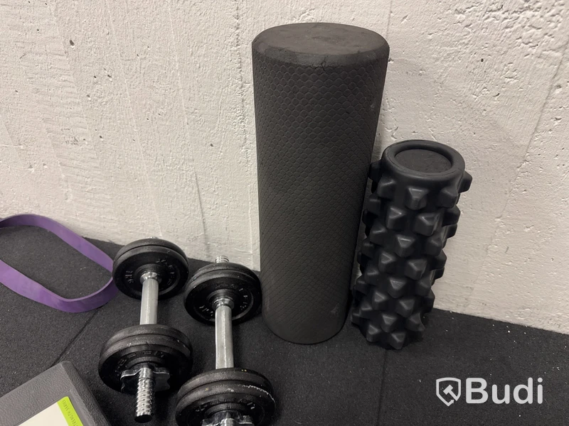 Hantelset och foam-rollers