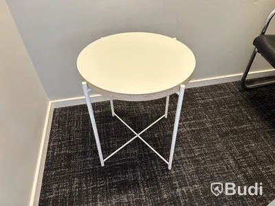 Karmstol med brickbord