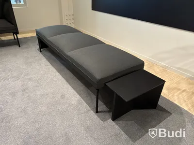 Sittbänk Fora Form med 2 st. Bord Hay