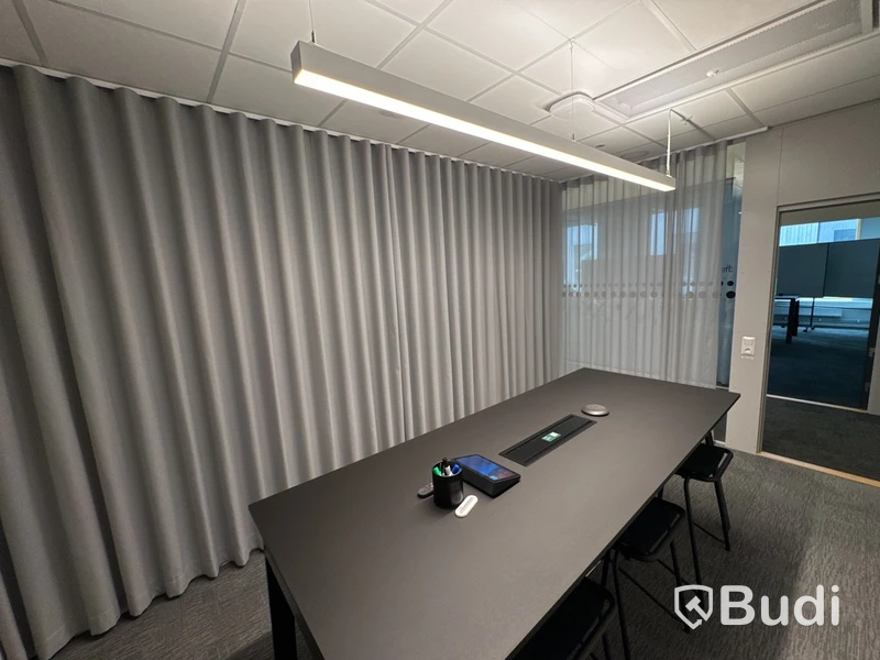 Konferensrum inkl. TV och konferensutrustning - Justerad
