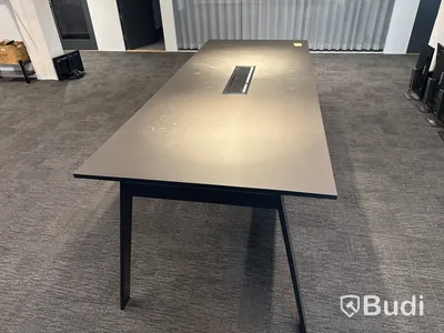 Konferensbord