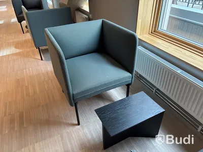 2 st. fåtöljer med bord