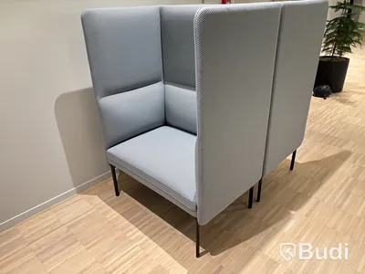 Ljudabsorberande soffa fora form