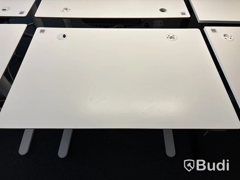 Höj- och sänkbart skrivbord Ikea