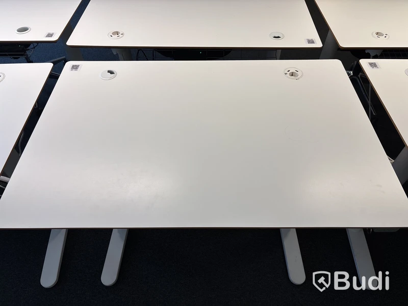 Höj- och sänkbart skrivbord Ikea