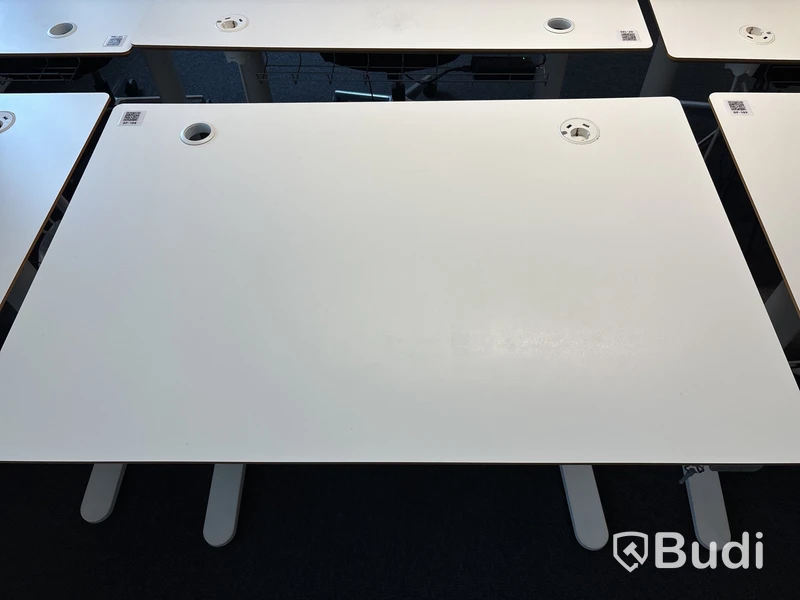 Höj- och sänkbart skrivbord Ikea