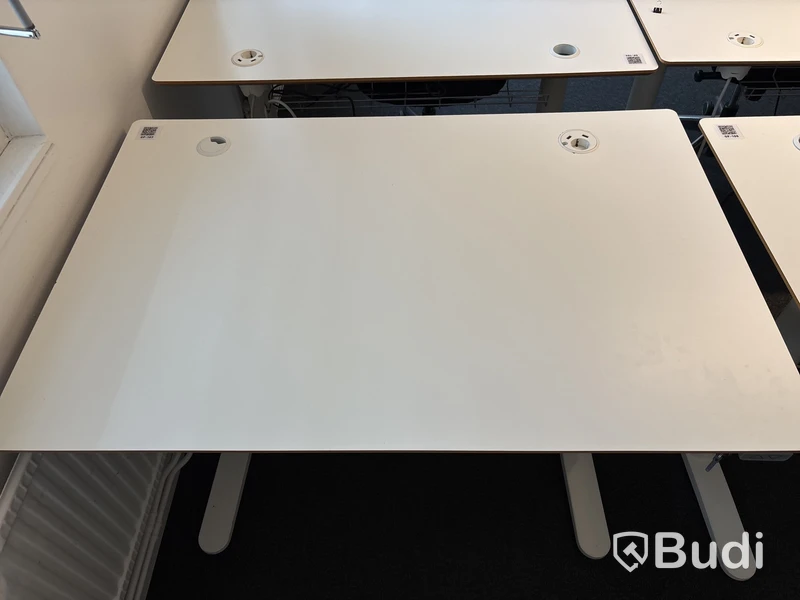Höj och sänkbart skrivbord Ikea