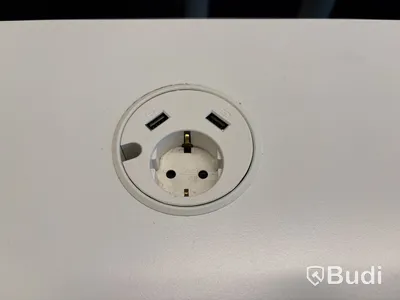 Höj- och sänkbart skrivbord Ikea