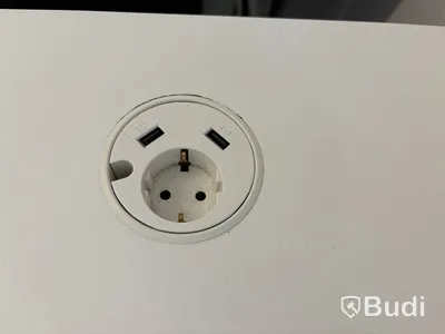 Höj- och sänkbart skrivbord Ikea