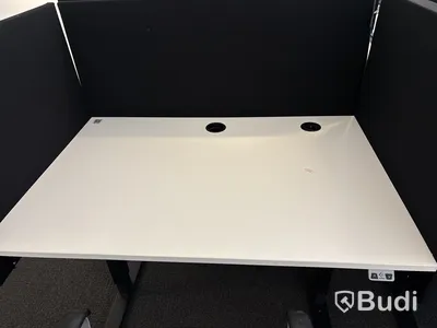 3 st. Arbetsplatser