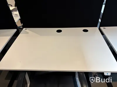 3 st. Arbetsplatser