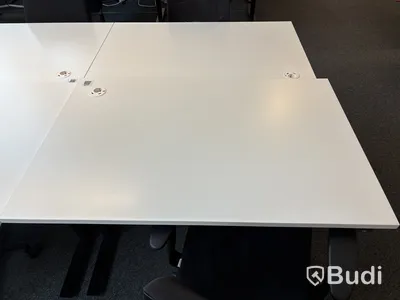 6 st. Arbetsplatser