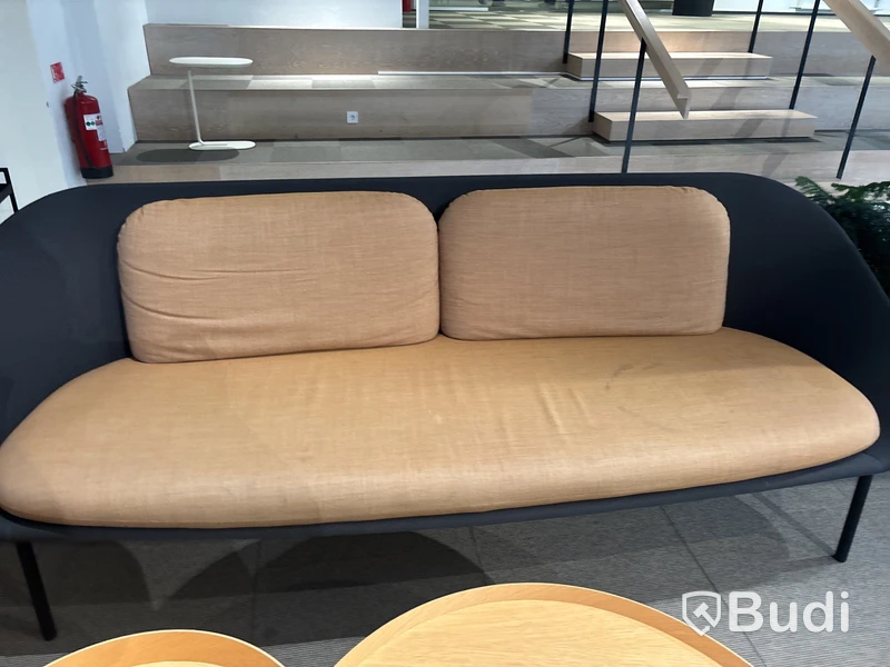 Loungegrupp Nerframe Offecct Design Cate and Nelson, samt Muuto