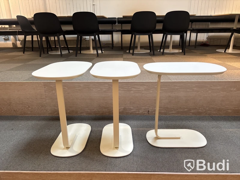 3 st. bord Muuto