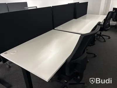 6 st. Arbetsplatser