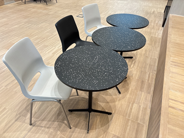 3 st. Cafébord och 3 st. Stolar RBM