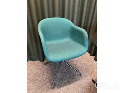 Fåtölj Muuto, bord och 2 st. gardiner