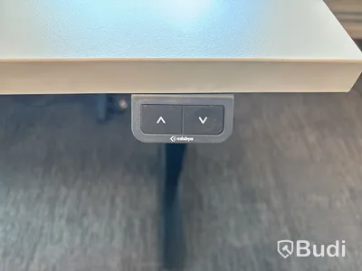 Höj- och sänkbart skrivbord Edsbyn