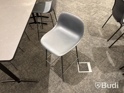 Bord och 4 st. Stolar från Muuto