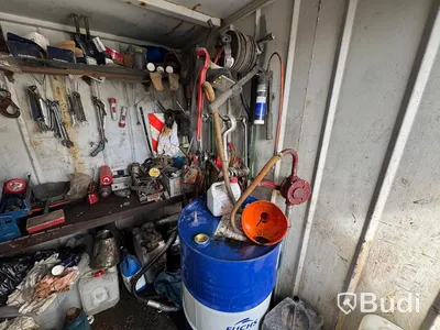 Container 10" oljeförråd