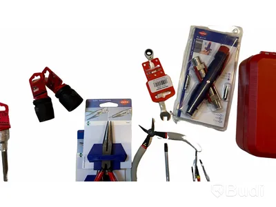 Parti med diverse småverktyg och tillbehör. Totalt ord. pris inkl. moms: ca 10.000 kr