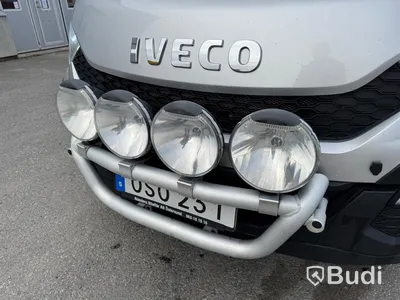 Skåpbil Iveco Daily 35-170 3.0 JTD Manuell, 170hk -2015 | 4 passagerare | Besiktigad - EXPORT