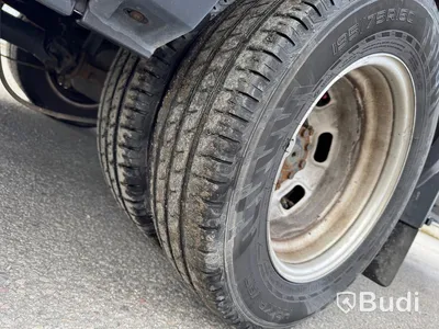 Skåpbil Iveco Daily 35-170 3.0 JTD Manuell, 170hk -2015 | 4 passagerare | Besiktigad - EXPORT