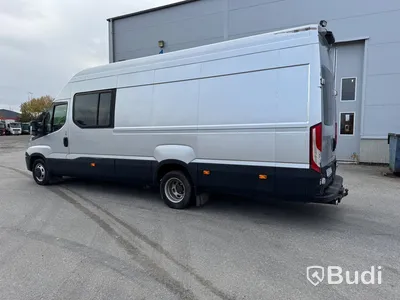 Skåpbil Iveco Daily 35-170 3.0 JTD Manuell, 170hk -2015 | 4 passagerare | Besiktigad - EXPORT