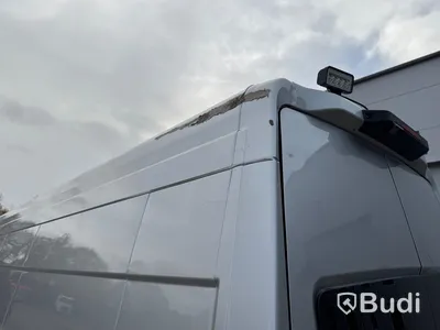 Skåpbil Iveco Daily 35-170 3.0 JTD Manuell, 170hk -2015 | 4 passagerare | Besiktigad - EXPORT