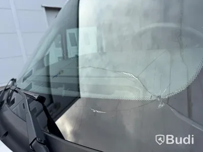 Skåpbil Iveco Daily 35-170 3.0 JTD Manuell, 170hk -2015 | 4 passagerare | Besiktigad - EXPORT