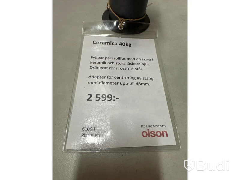 Parasollfot på hjul