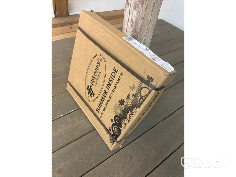 Litet bord, Ny i kartong
