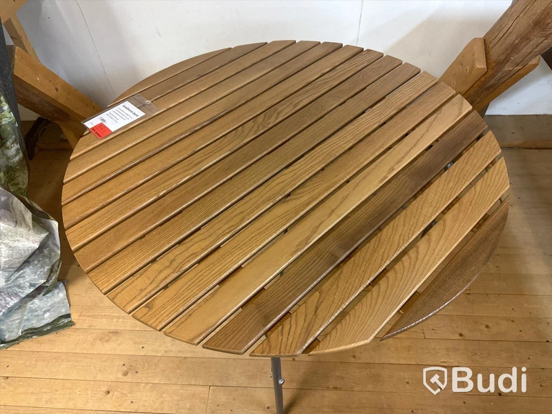 Fällbart bord
