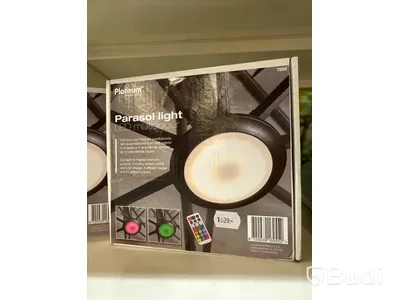 2 st. ledlampor för parasoll samt 3 st. parasollskydd