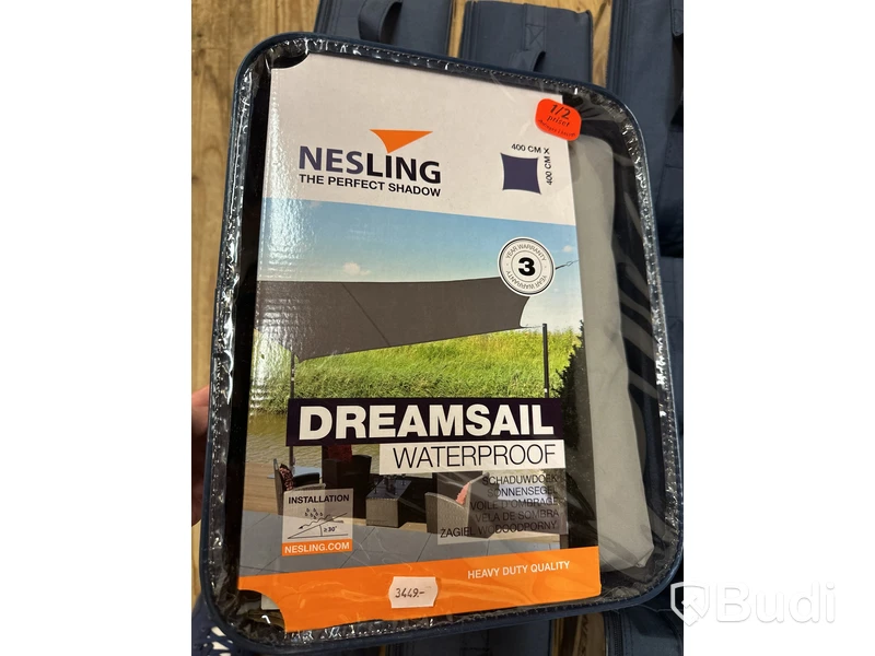 Solsegel - Nesling
