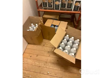 Stort parti med träbehandling