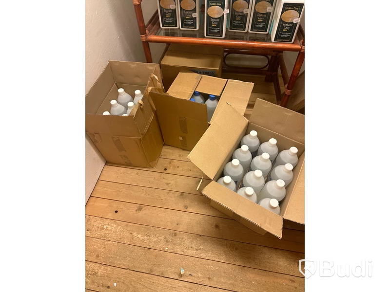 Stort parti med träbehandling