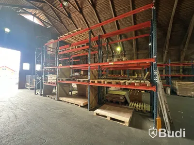 Pallstallage med totalt 7 st. sektioner