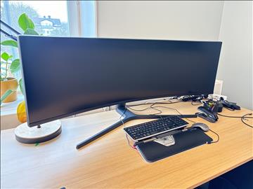 Datorskärm 49 tum, curved. Samsung