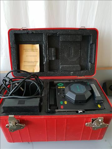 Fibersvets DVP-730 Nypris ca. 18500 SEK Color LCD monitor 9 Sec. splice time, 40 Sec. tube-heat time