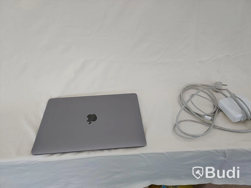 MacBook AIR 13" - 21