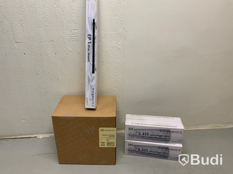 HK Audio PA-kit, HK Elements E110 Sub A, 2x E 435 Mid-High Unit samt EP 1 Pole Mount Nypris ca 17000 SEK