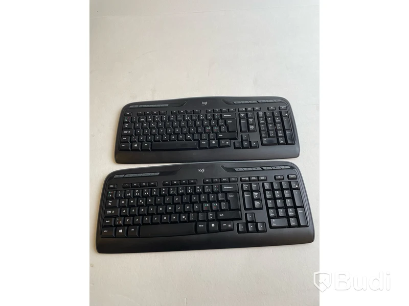 2 st. Tangentbord Logitech och 2 st. Mus Logitech