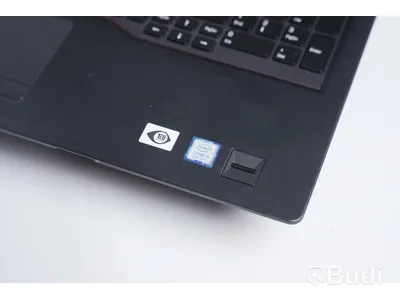 Bärbar dator - Fujitsu Lifebook U758 OBS! Saknar strömsladd