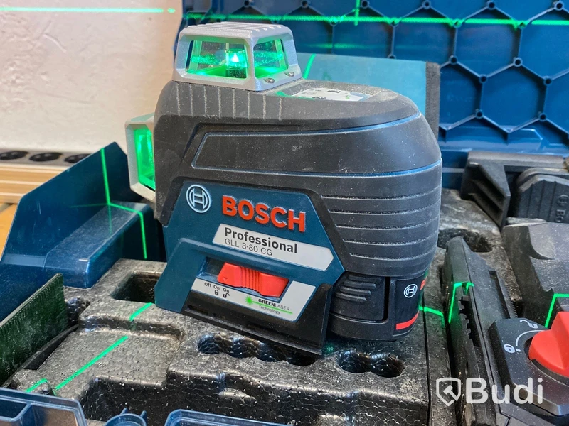 Kors-/linjelaser Bosch